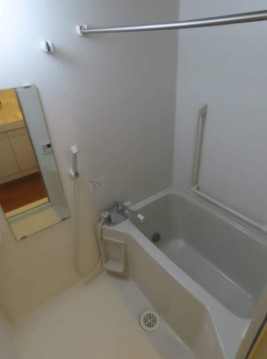 バス・シャワールーム　風呂