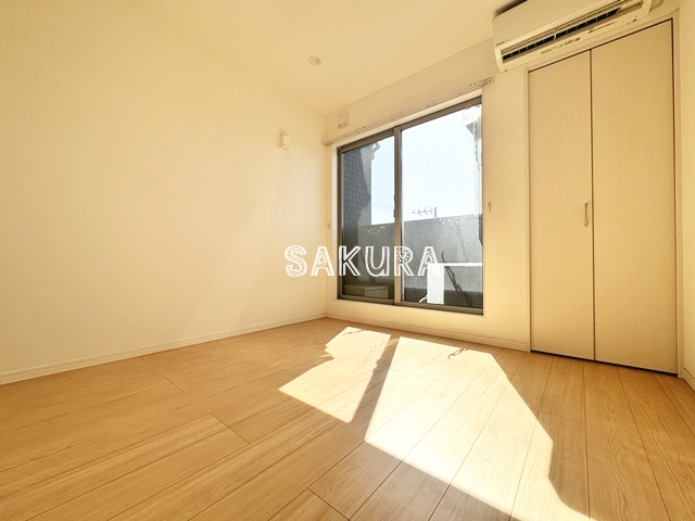 居室・リビング　開放感のあるゆったりとしたお部屋です♪