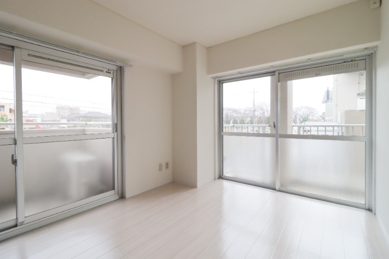 居室・リビング　図面と現状に相違がある場合には現状を優先