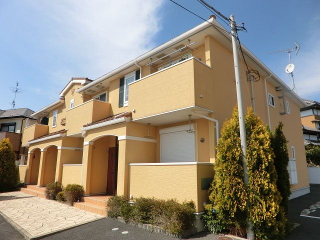 建物外観　2年毎の更新料が不要で経済的