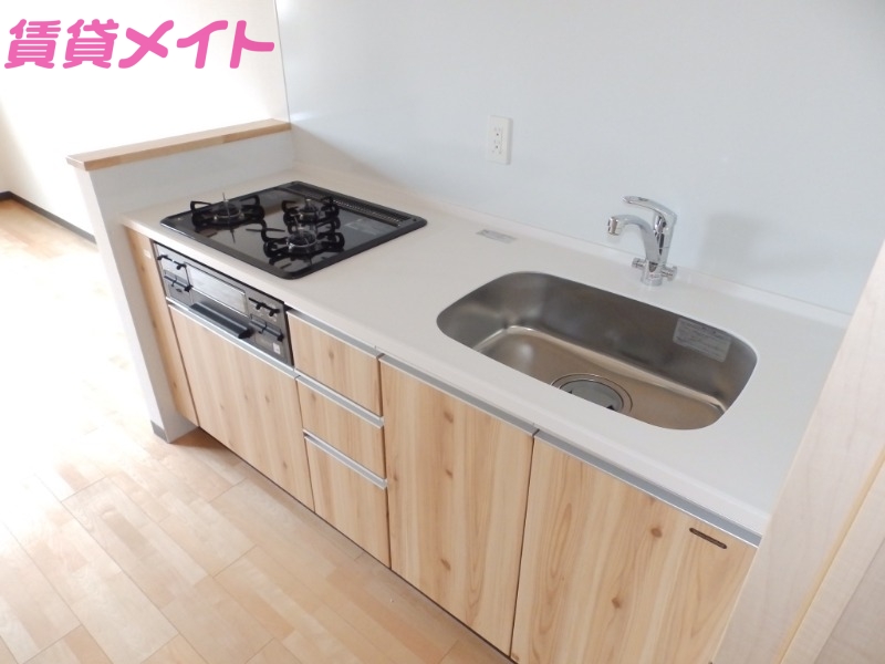 キッチン　同型参考写真