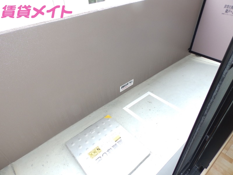 バルコニー　同型参考写真