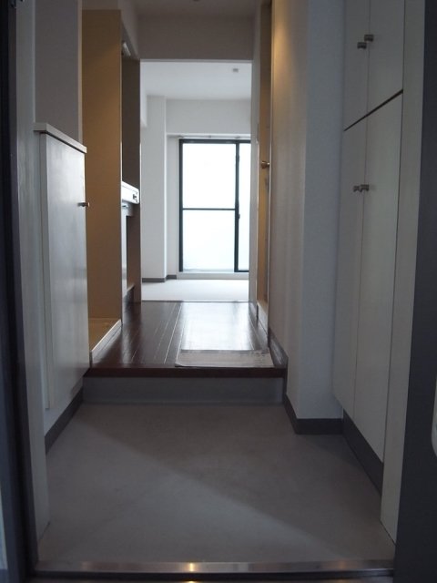 玄関　明るい玄関です