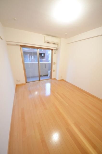 居室・リビング　★すっきり使いやすいお部屋です★