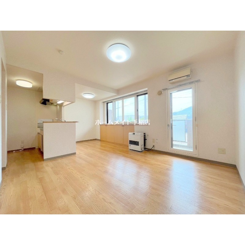 居室・リビング　明るいリビング♪