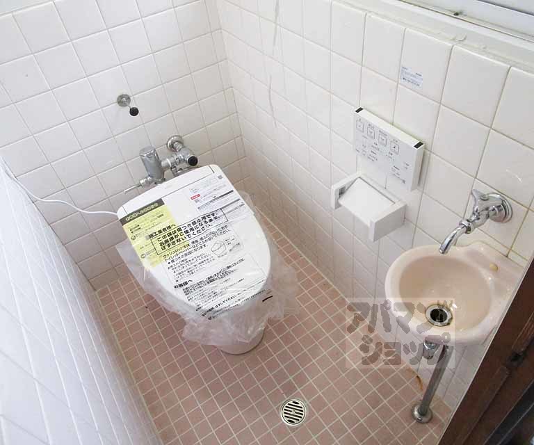 トイレ　１の写真です。