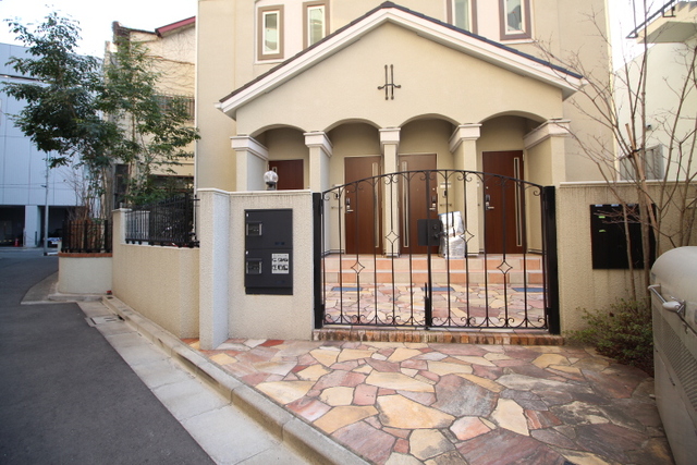 エントランス　エントランス