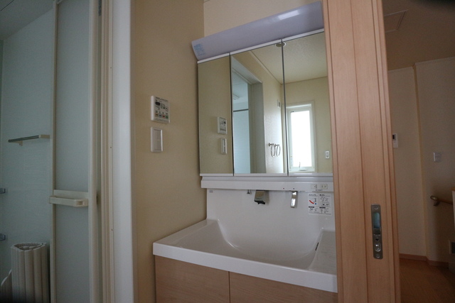 洗面設備　洗面所