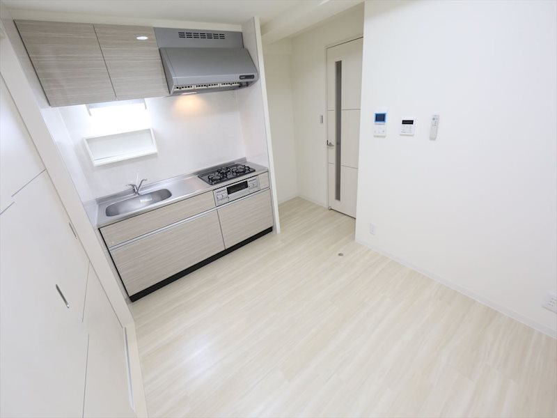 その他　ＤＫ6.2帖　洋室7.3帖と繋げても仕切っても使えます