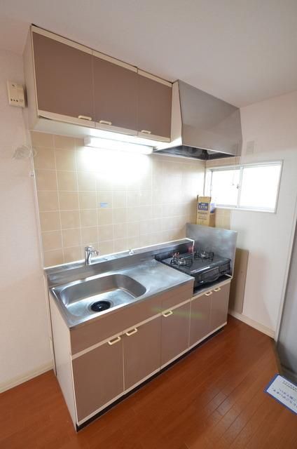 キッチン　2口コンロ設置済み