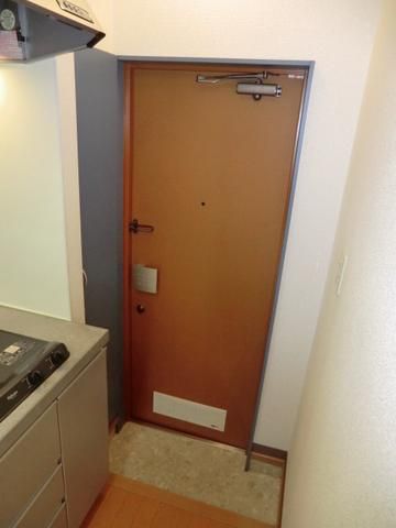玄関　シューズＢＯＸあり