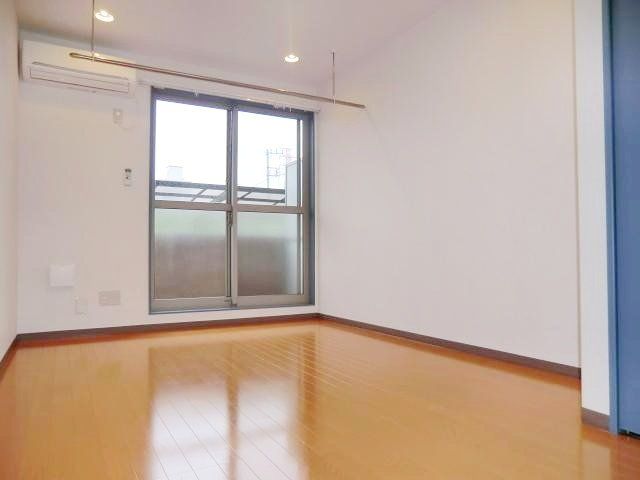 居室・リビング　居室照明付き