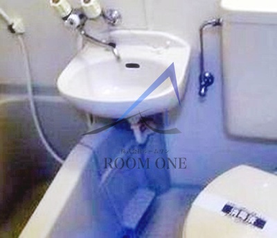 洗面設備　洗面台です。