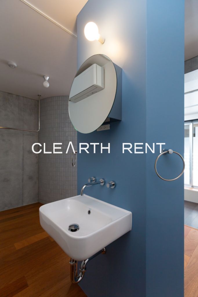 洗面設備　独立洗面台付き