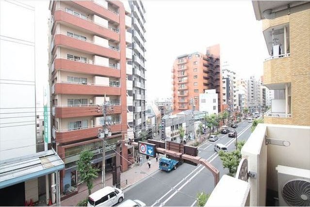 ロビー　■バルコニー＆眺望