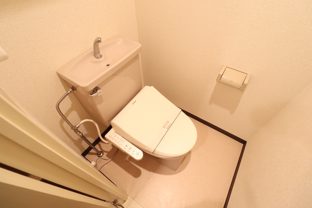 トイレ　ウォシュレット