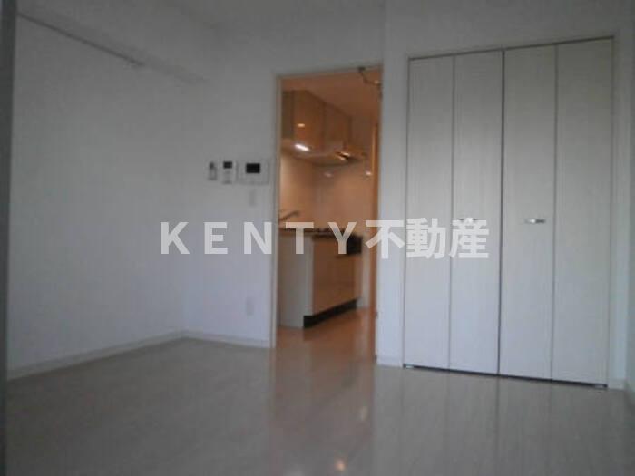 居室・リビング　居間です