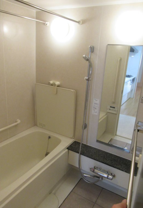 バス・シャワールーム　Ｄ’クラディア横浜白楽