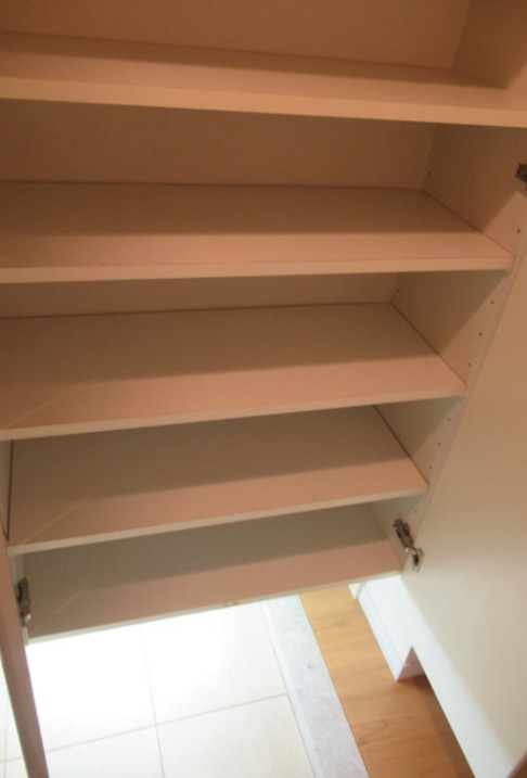 収納　Ｄ’クラディア横浜白楽