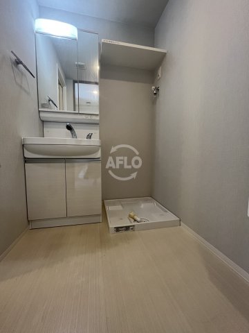 洗面設備　レジュールアッシュ京橋ファーストステージ　洗面所