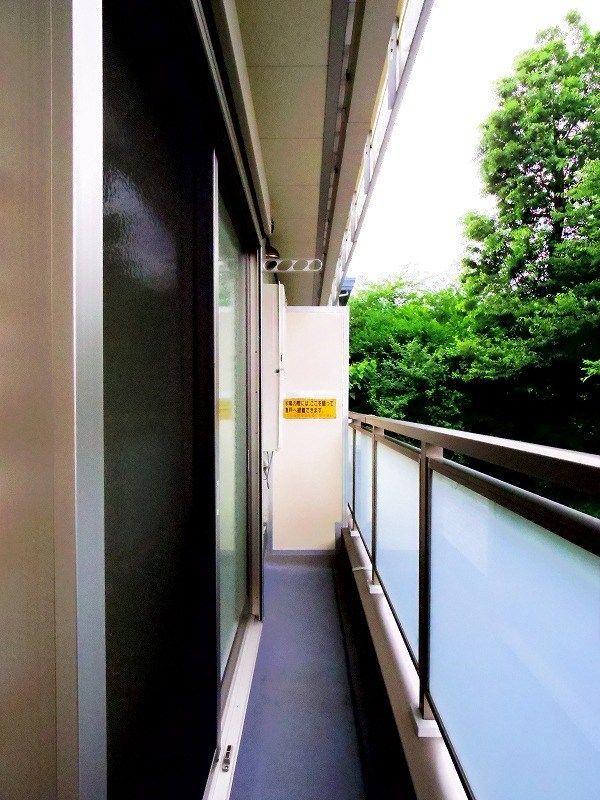 バルコニー　※同仕様写真です