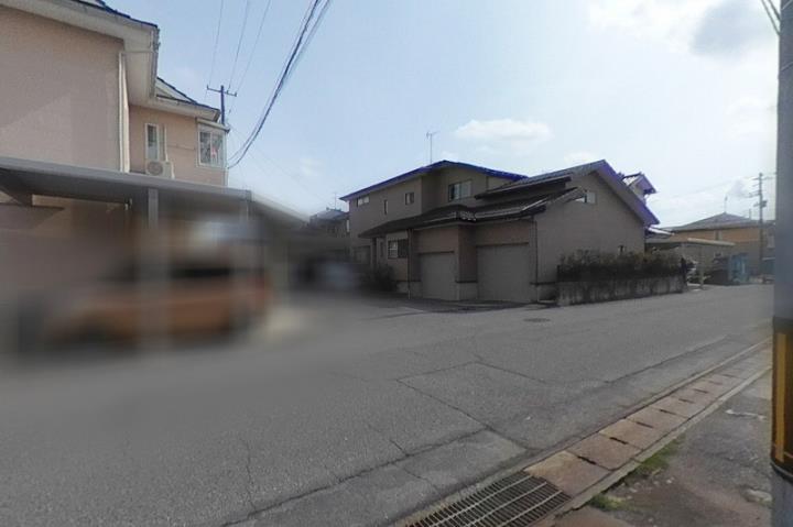 その他　前面道路（その他）まで0m