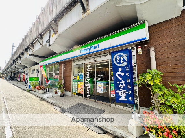 コンビニ　ファミリーマート亀沢一丁目店（コンビニ）まで402m