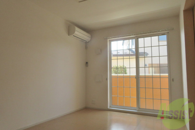 居室・リビング　広々とした開放感いっぱいの１１．３帖のリビングです