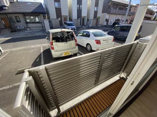 バルコニー　バルコニー