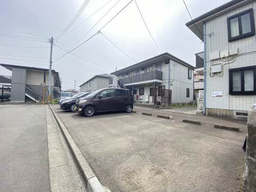 駐車場　敷地駐車場