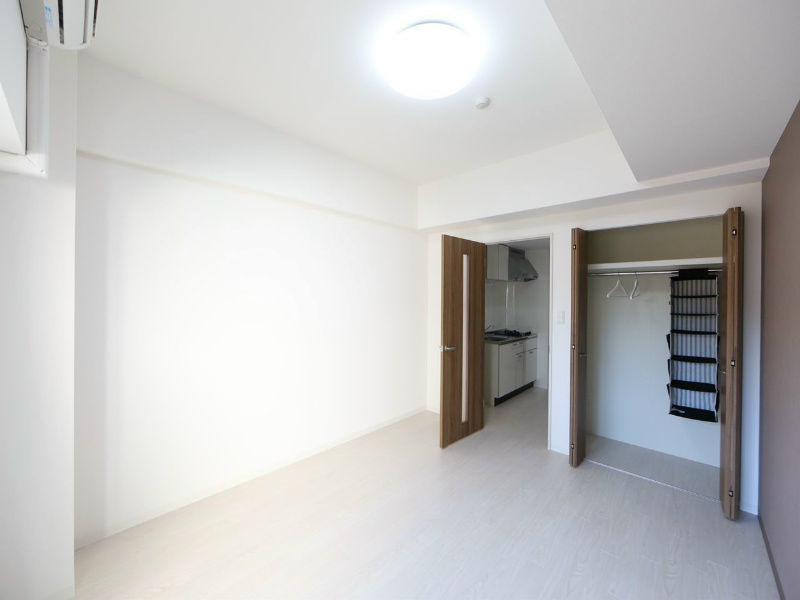 その他部屋・スペース　洋室8.5帖　クローゼット付（収納充実してます）