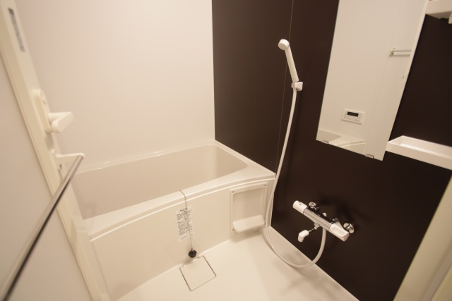 バス・シャワールーム　※別室の参考写真の為、現況優先です。