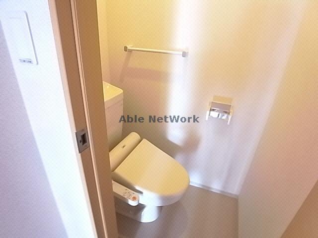 トイレ　トイレ