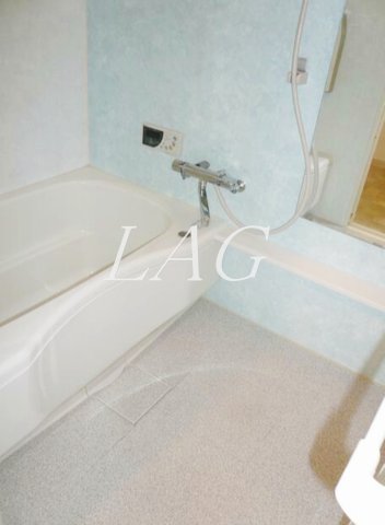 バス・シャワールーム　お風呂です。