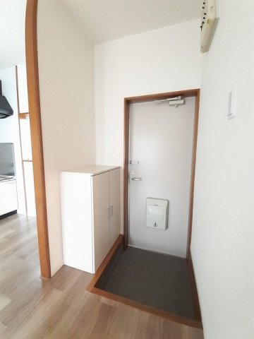 玄関　シンプルで使いやすい玄関です