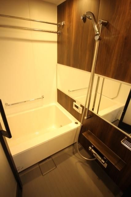 バス・シャワールーム　★バスルーム★