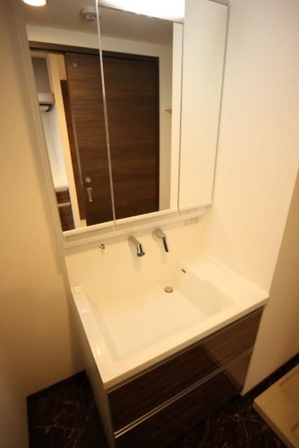 洗面設備　★独立洗面台★