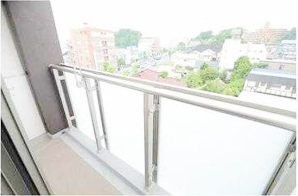 バルコニー　【広めのお部屋に便利なWIC付き♪】おすすめ物件！