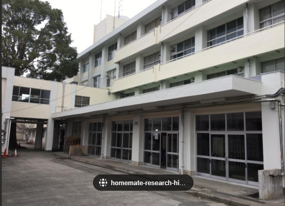 高校・高専　千葉県立佐倉高校（高校・高専）まで897m