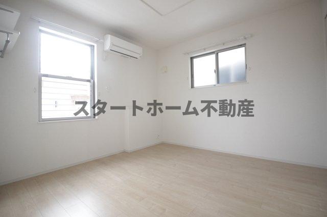 その他部屋・スペース　落ち着いて過ごせるお部屋なので、寝室にいかがでしょうか