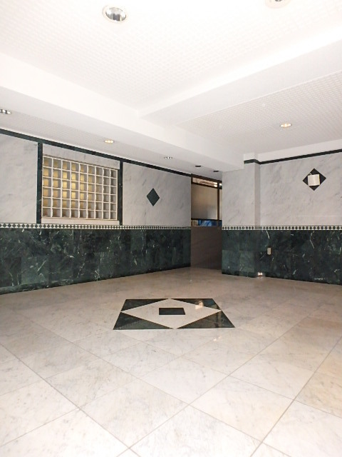 ロビー　清潔なロビーです