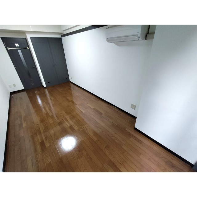 居室・リビング　※別の部屋の写真です