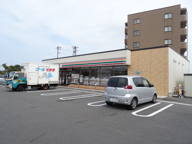コンビニ　セブンイレブン新潟弁天橋店（コンビニ）まで662m