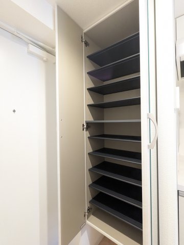 収納　ちょっとした収納スペースも充実しています