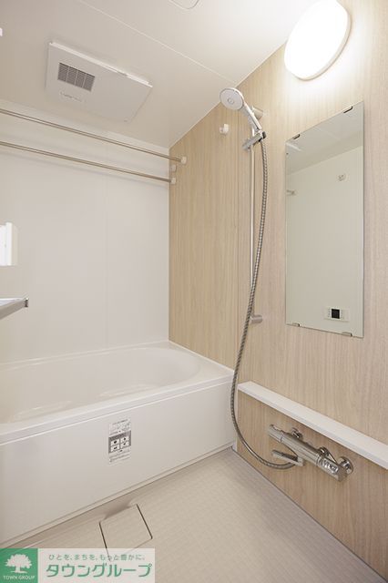 バス・シャワールーム　※写真は同タイプ住戸です。