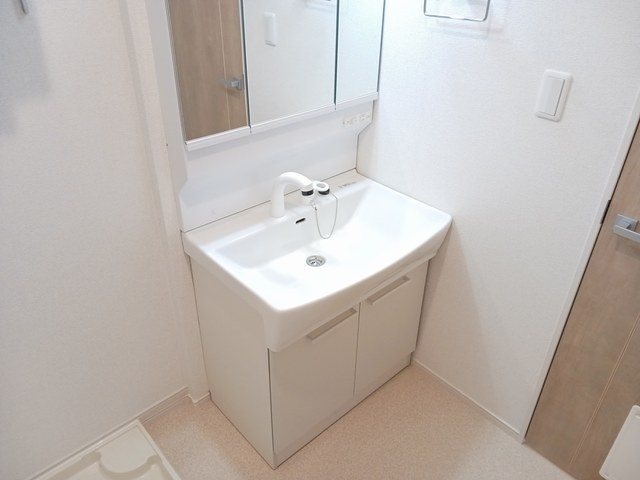 洗面設備　シャンプードレッサー