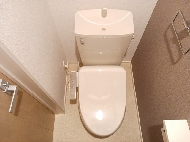 トイレ　ウォシュレット