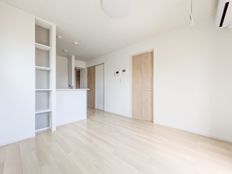 居室・リビング　図面と現状に相違がある場合には現状を優先