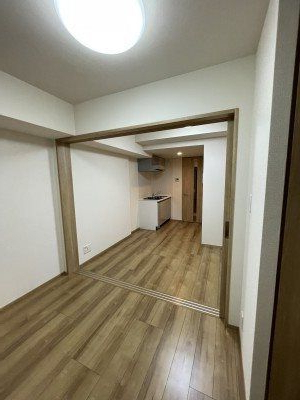 居室・リビング　☆明るい居間☆