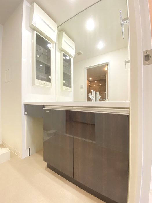 洗面設備　洗髪洗面化粧台